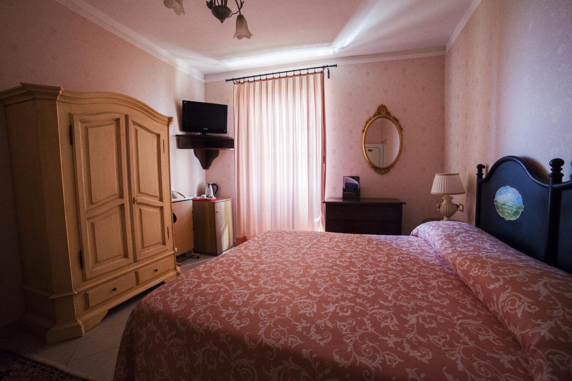 La Luma Hotel Montecosaro  Quarto foto